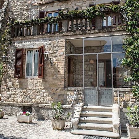 La Rosa Di Francesco Inn Valfabbrica Zewnętrze zdjęcie