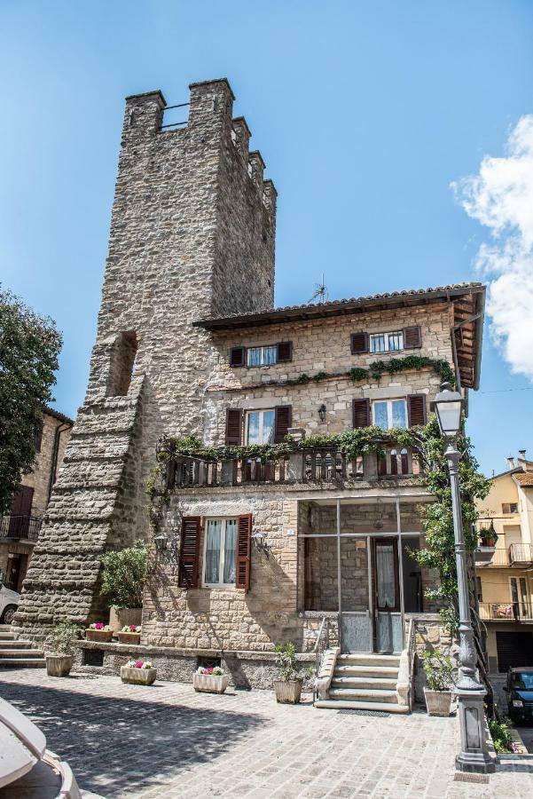 La Rosa Di Francesco Inn Valfabbrica Zewnętrze zdjęcie
