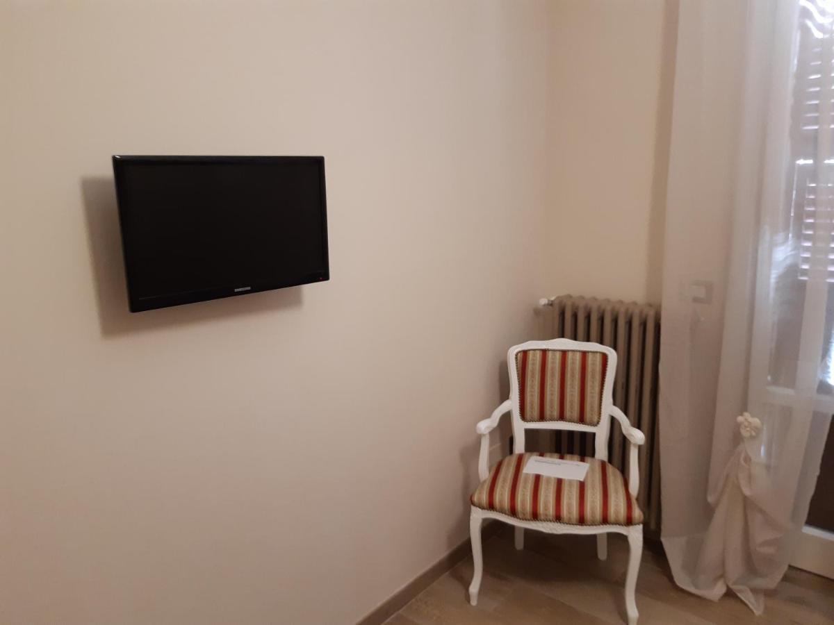 La Rosa Di Francesco Inn Valfabbrica Zewnętrze zdjęcie